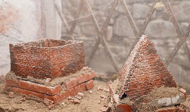 “Büyük Öteki” Sergisi Ayvalık’ta Sanatseverlerle Buluştu