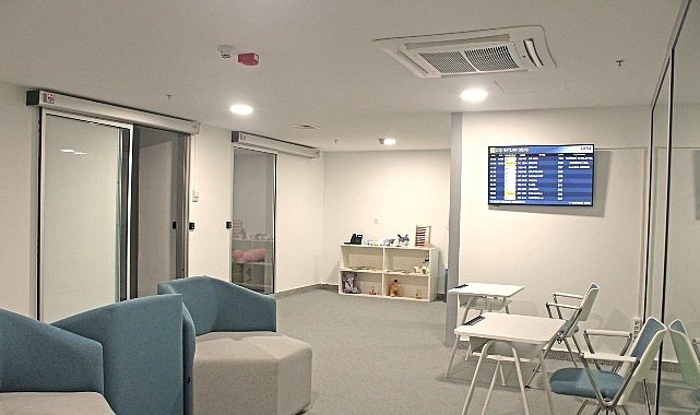 İzmir Adnan Menderes’te “Sessiz Oda” hizmete açıldı