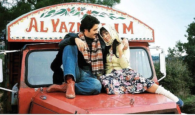 Kervansaray Arkasında Açık Havada Sinema Keyfi