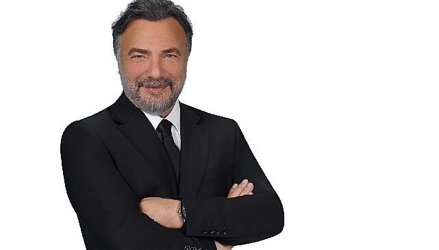 Oktay Kaynarca Sinpaş YTS ile Hayallere Ortak Oluyor