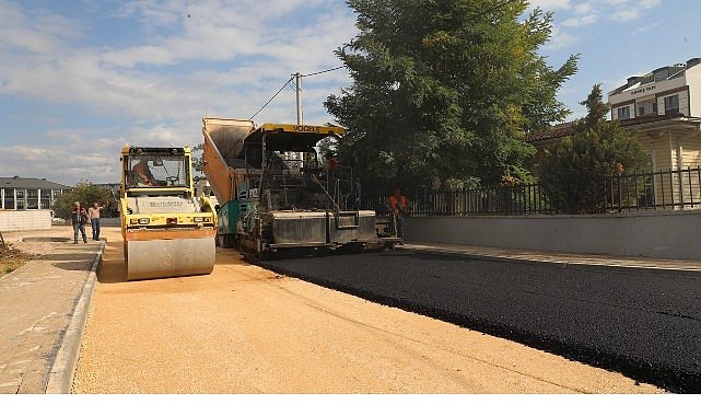 İnegöl’de 5 Sokakta Asfalt Seferberliği Başladı