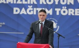 Aliağa’da 110 Üreticiye Hibe ile Küçükbaş Hayvan Dağıtıldı