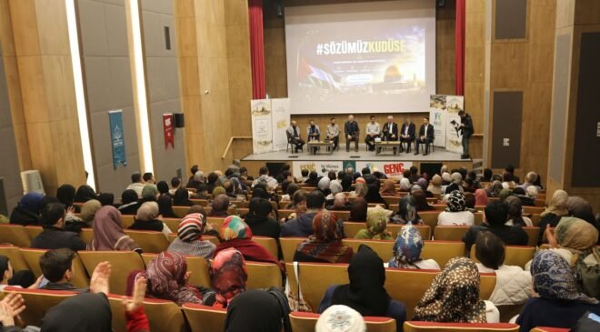 Kudüs’ün Gönüllü Muhafızları Üsküdar’da Saf Tuttu